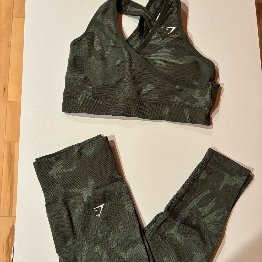Gymshark Matching Set, Small